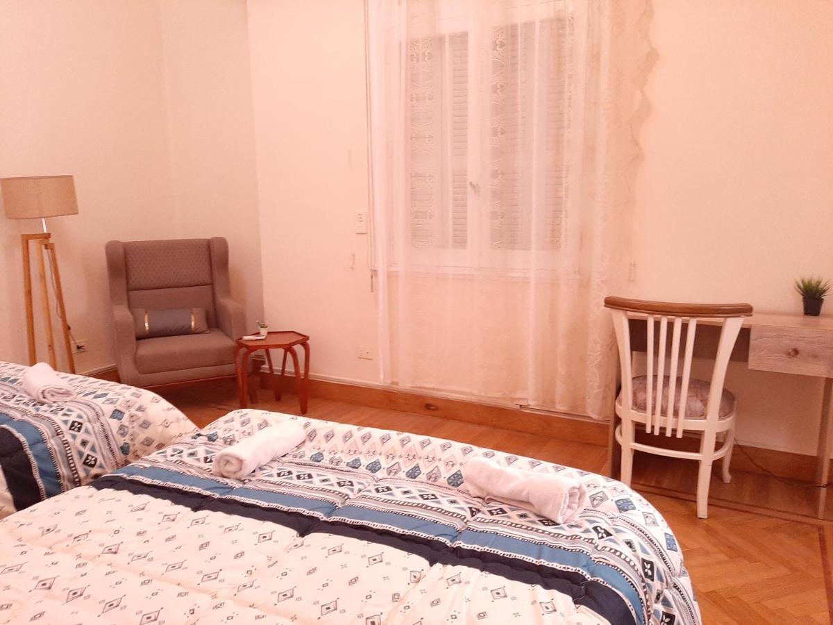 Royal Apartment In Talaat Harb Downtown Kaherah Luaran gambar