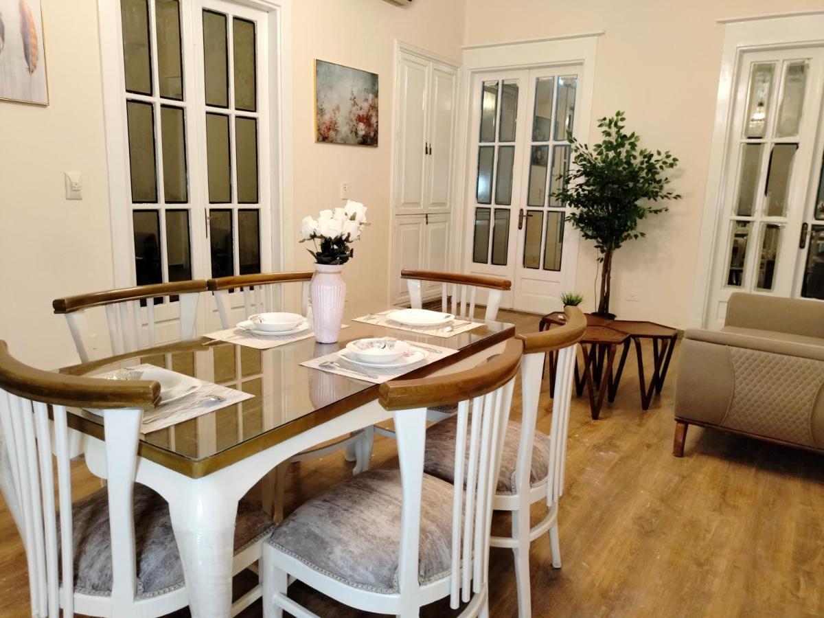 Royal Apartment In Talaat Harb Downtown Kaherah Luaran gambar